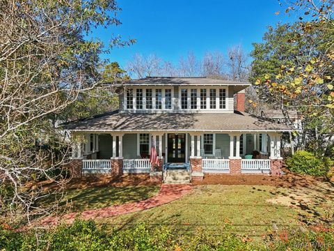 Photo of 1311 Woodward Avenue, Montgomery, AL 36106 (MLS # 587780)