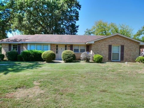 Photo of 2024 Green Acres Drive, Montgomery, AL 36106 (MLS # 591124)