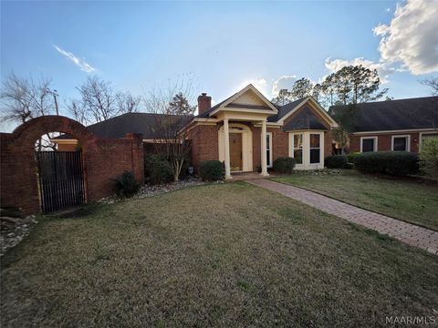 Photo of 1524 Charleton Drive, Montgomery, AL 36106 (MLS # 584548)
