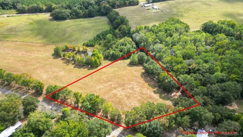 Photo of 3 Abrams Road, Tallassee, AL 36078 (MLS # 590810)