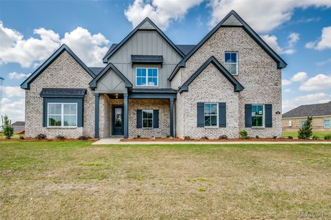 Photo of 305 Hillston Drive, Wetumpka, AL 36093 (MLS # 582372)