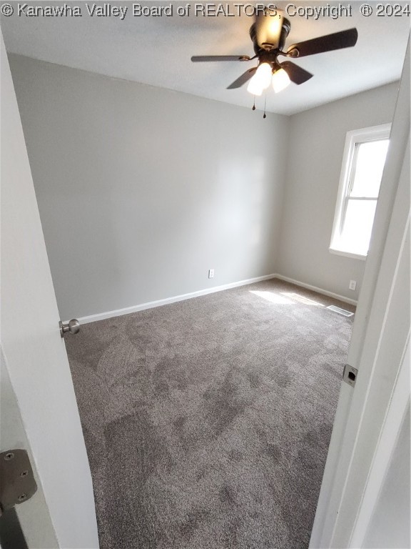 Dunbar, West Virginia 25064, United States, 3 Bedrooms Bedrooms, ,1 BathroomBathrooms,Residential,Pending,36778