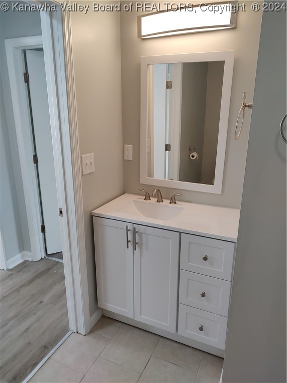 Dunbar, West Virginia 25064, United States, 3 Bedrooms Bedrooms, ,1 BathroomBathrooms,Residential,Pending,36778