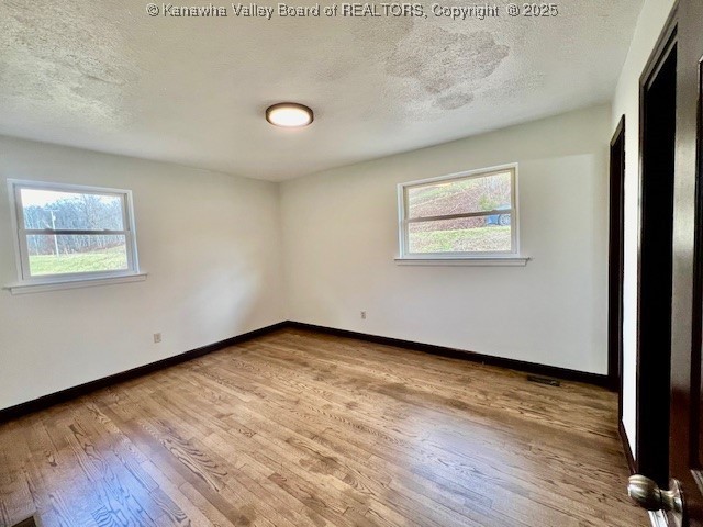 Hurricane, West Virginia 25526, United States, 3 Bedrooms Bedrooms, ,2 BathroomsBathrooms,Residential,Active,181128