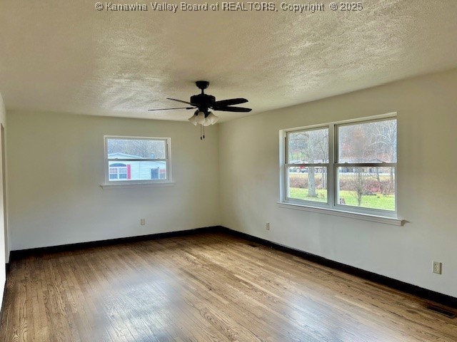 Hurricane, West Virginia 25526, United States, 3 Bedrooms Bedrooms, ,2 BathroomsBathrooms,Residential,Active,181128