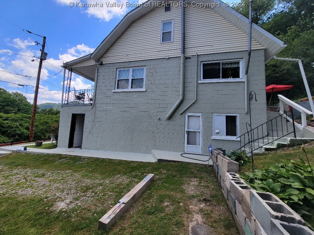 Chesapeake, West Virginia 25315, United States, 4 Bedrooms Bedrooms, ,2 BathroomsBathrooms,Residential,Active,27709