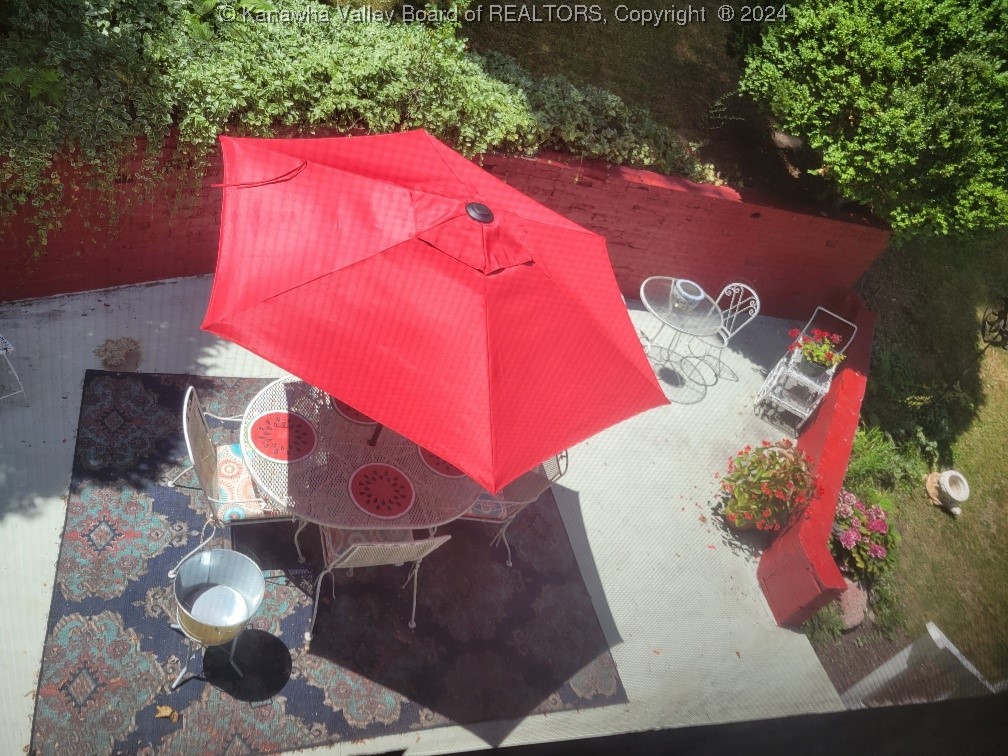 Chesapeake, West Virginia 25315, United States, 4 Bedrooms Bedrooms, ,2 BathroomsBathrooms,Residential,Active,27709