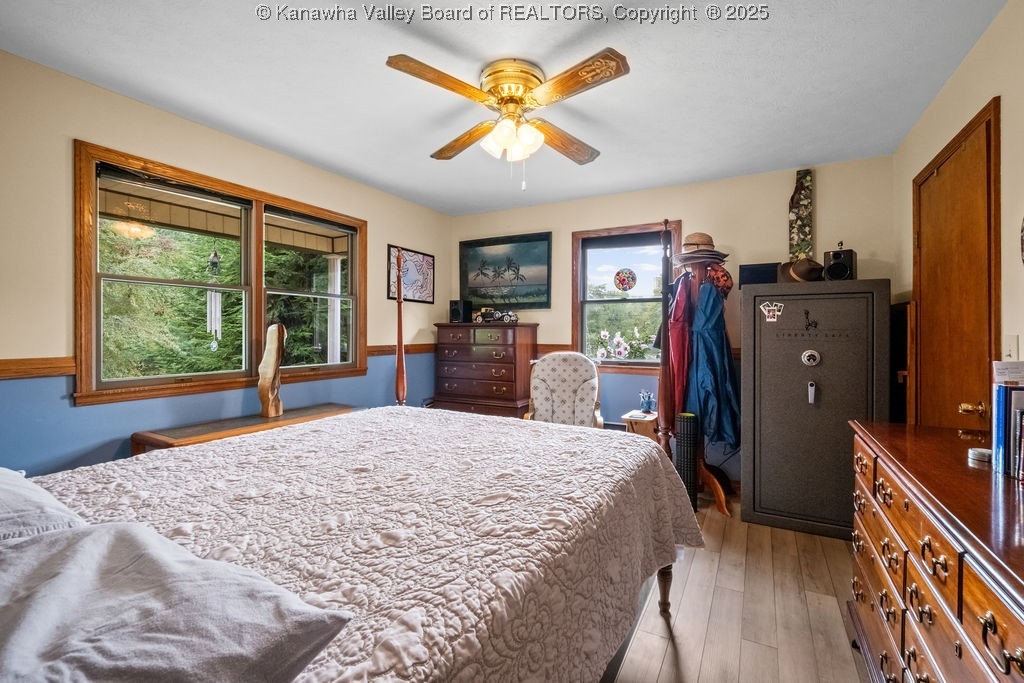 West Virginia 26206, United States, 4 Bedrooms Bedrooms, ,3 BathroomsBathrooms,Residential,Active,197823