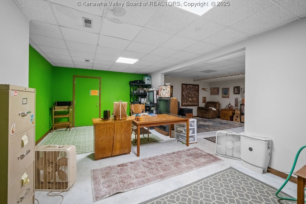 West Virginia 26206, United States, 4 Bedrooms Bedrooms, ,3 BathroomsBathrooms,Residential,Active,197823