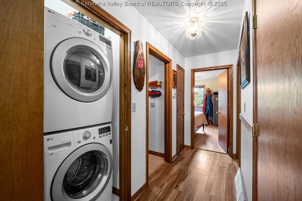 West Virginia 26206, United States, 4 Bedrooms Bedrooms, ,3 BathroomsBathrooms,Residential,Active,197823