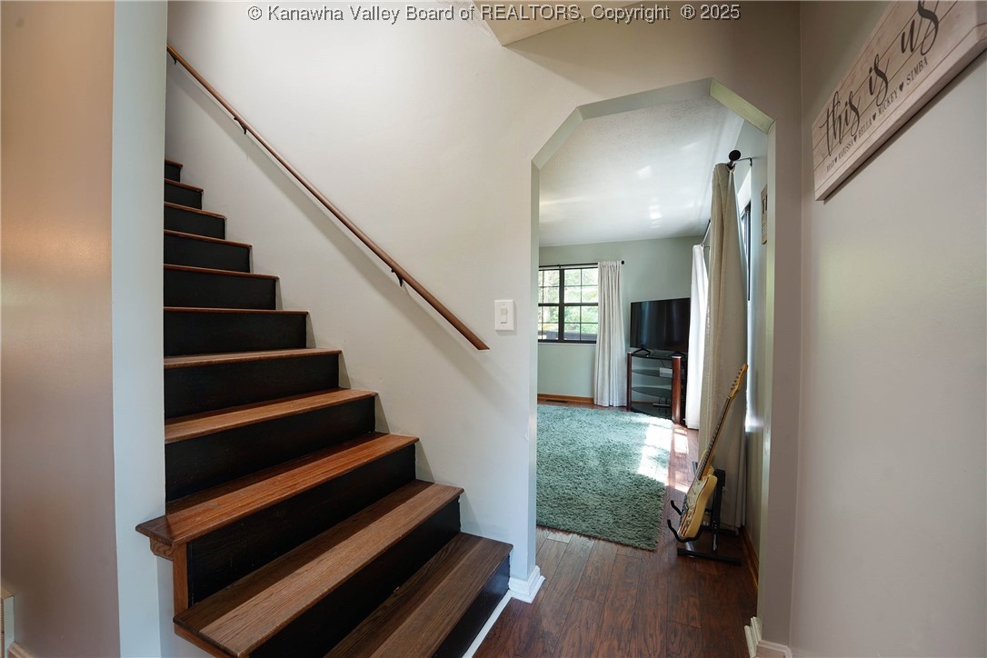 Charleston, West Virginia 25313, United States, 3 Bedrooms Bedrooms, ,3 BathroomsBathrooms,Residential,Active,193876