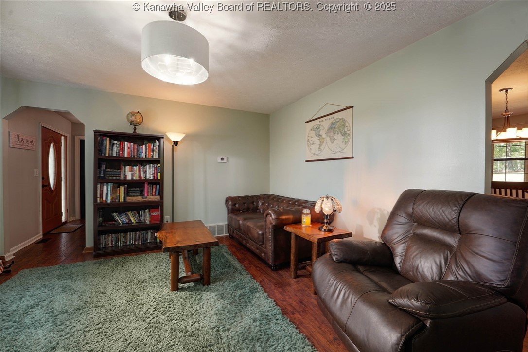 Charleston, West Virginia 25313, United States, 3 Bedrooms Bedrooms, ,3 BathroomsBathrooms,Residential,Active,193876