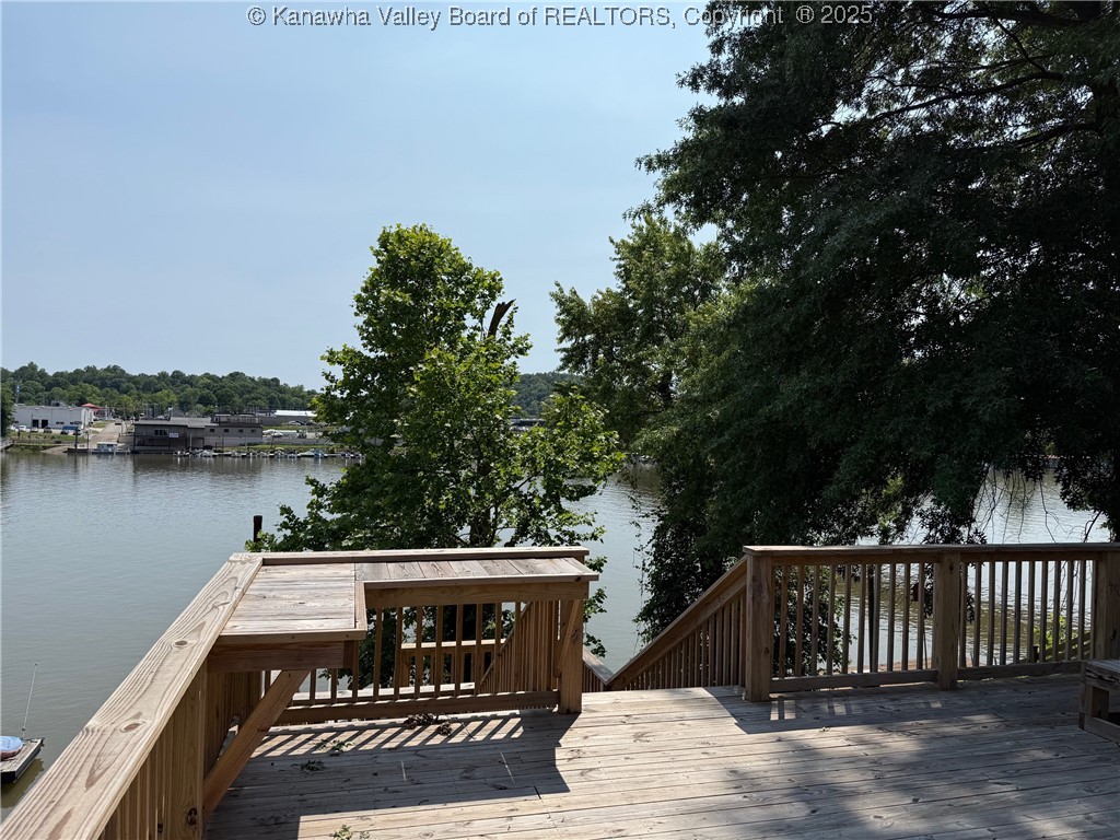 Nitro, West Virginia 25143, United States, 4 Bedrooms Bedrooms, ,2 BathroomsBathrooms,Residential,Active,150655