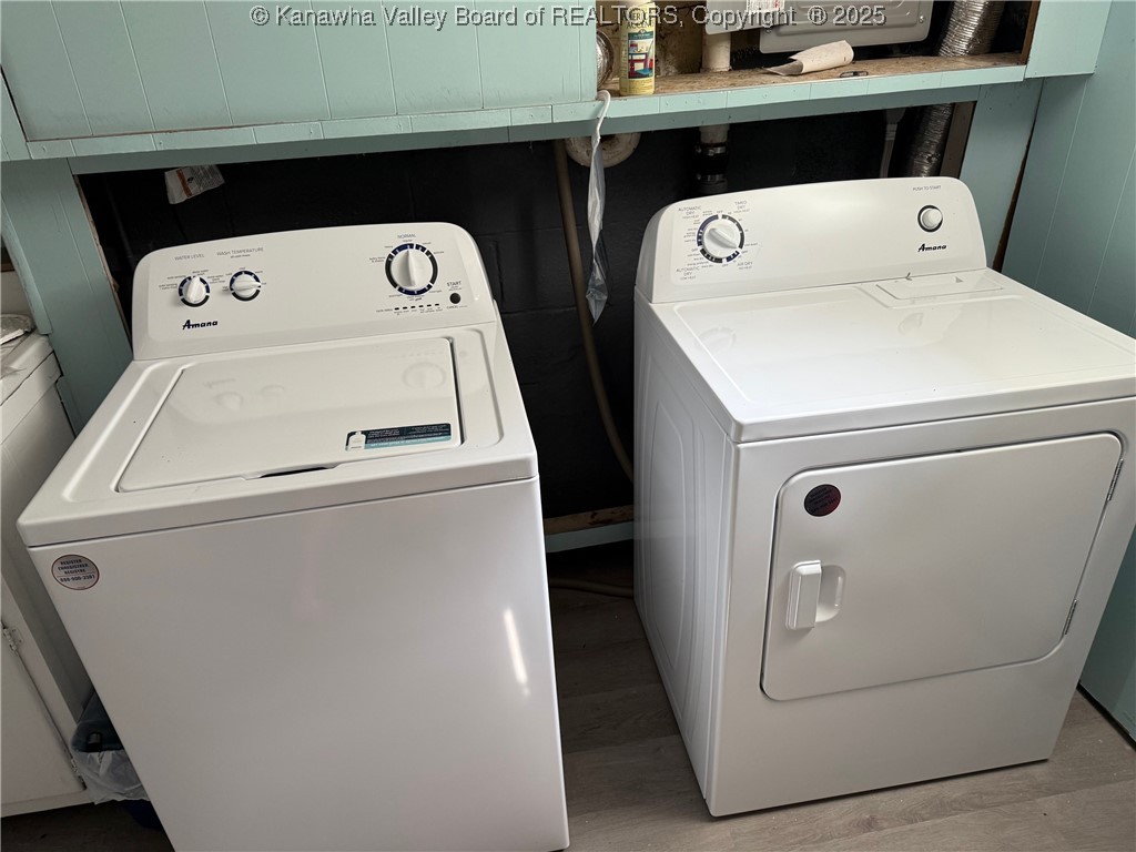 Nitro, West Virginia 25143, United States, 4 Bedrooms Bedrooms, ,2 BathroomsBathrooms,Residential,Active,150655