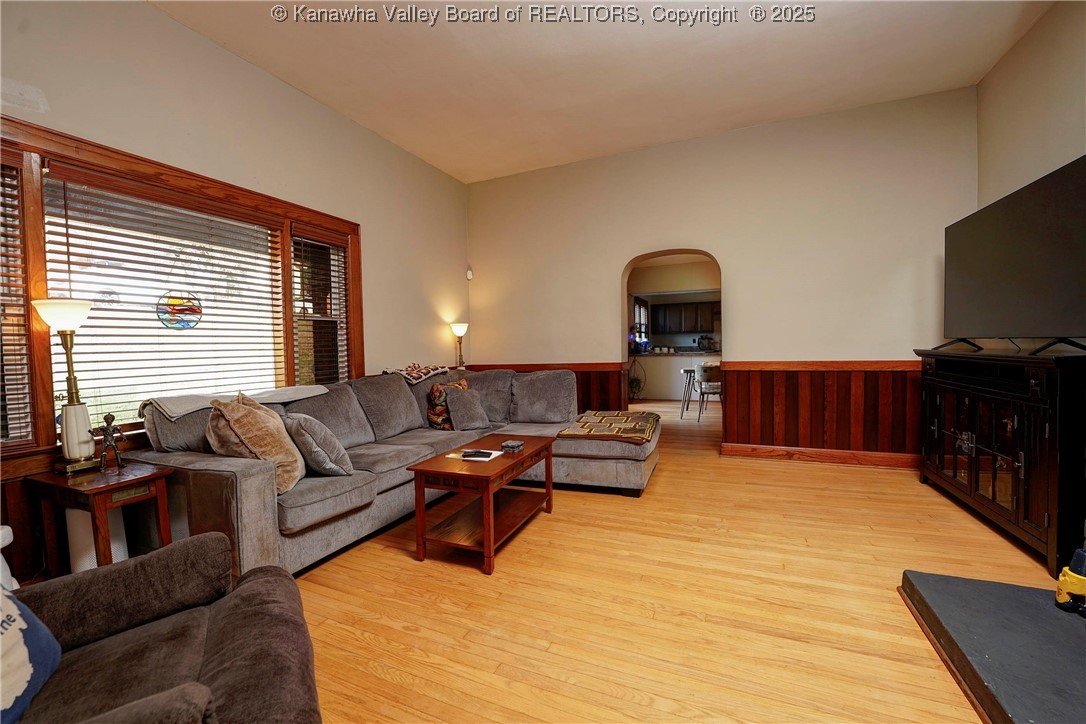 Charleston, West Virginia 25302, United States, 3 Bedrooms Bedrooms, ,2 BathroomsBathrooms,Residential,Active,257537