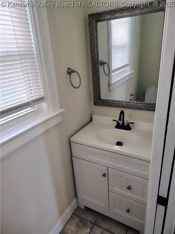 South Charleston, West Virginia 25301, United States, 3 Bedrooms Bedrooms, ,2 BathroomsBathrooms,Residential,Active,228876