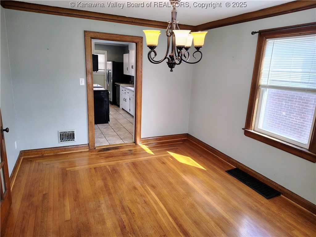 South Charleston, West Virginia 25301, United States, 3 Bedrooms Bedrooms, ,2 BathroomsBathrooms,Residential,Active,228876