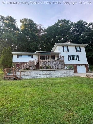 183 40TH ST, NITRO, WV 25143 - Image 3d7a5880bf3a2c5e67e2fbb2fc596ce1/1733052999