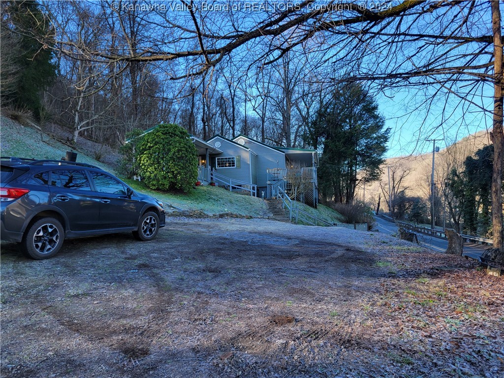 East Bank, West Virginia 25067, United States, 2 Bedrooms Bedrooms, ,2 BathroomsBathrooms,Residential,Active,45689