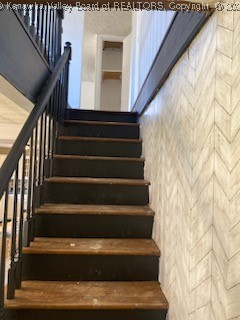 Charleston, West Virginia 25387, United States, 5 Bedrooms Bedrooms, ,2 BathroomsBathrooms,Residential,Active,35971