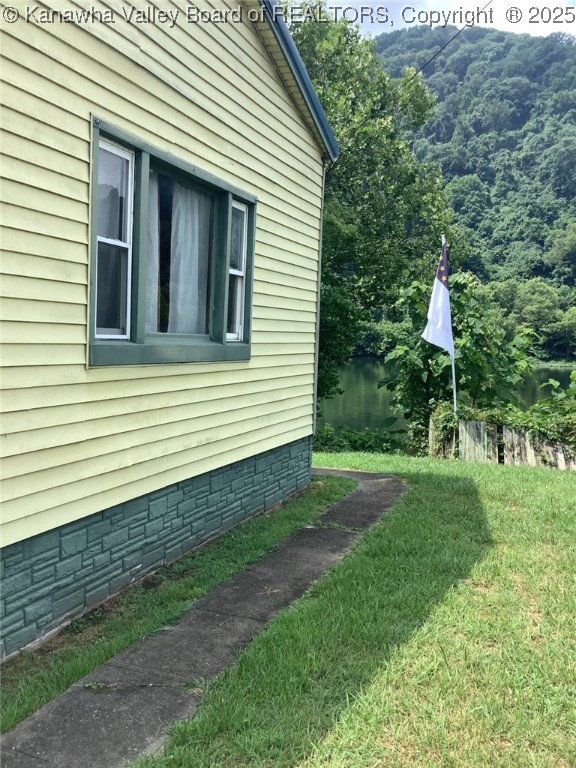 Smithers, West Virginia 25186, United States, 2 Bedrooms Bedrooms, ,1 BathroomBathrooms,Residential,Active,141190
