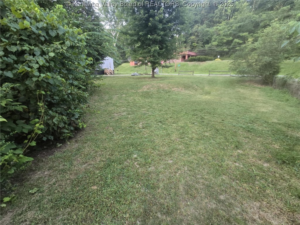 Charleston, West Virginia 25313, United States, 2 Bedrooms Bedrooms, ,1 BathroomBathrooms,Residential,Active,189592