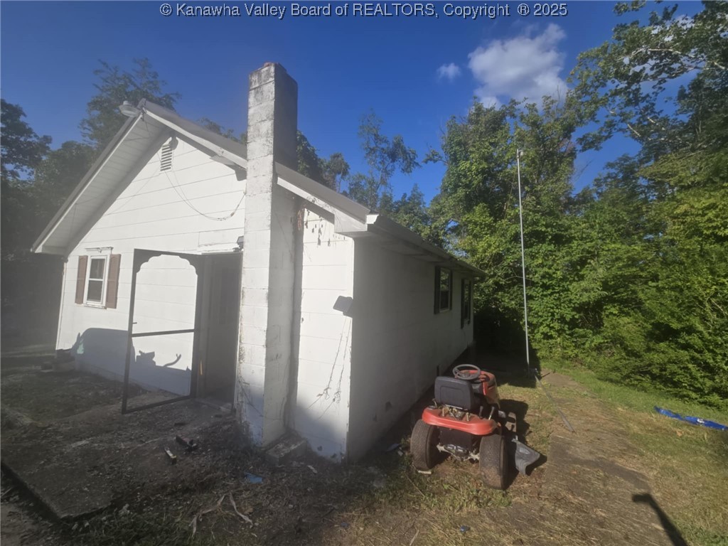 Charleston, West Virginia 25313, United States, 2 Bedrooms Bedrooms, ,1 BathroomBathrooms,Residential,Active,189592