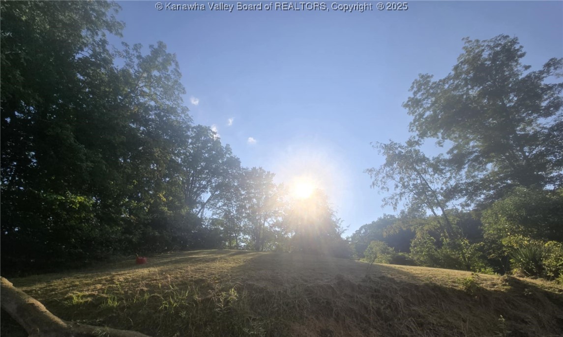 Charleston, West Virginia 25313, United States, 2 Bedrooms Bedrooms, ,1 BathroomBathrooms,Residential,Active,189592