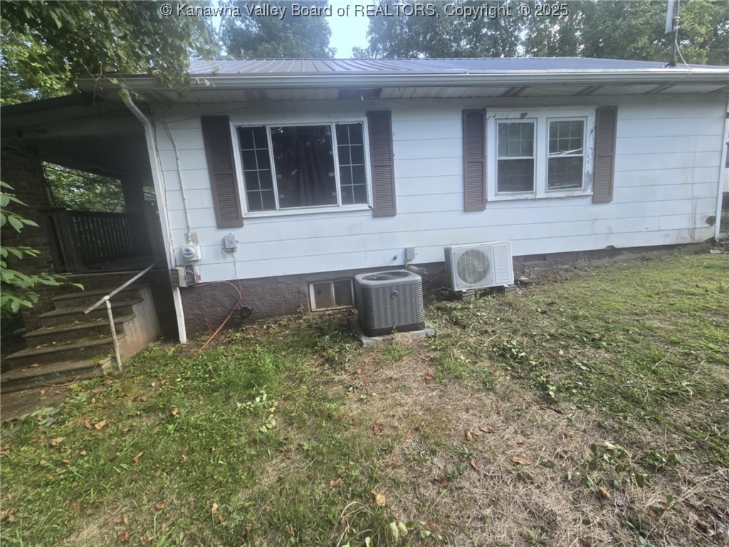 Charleston, West Virginia 25313, United States, 2 Bedrooms Bedrooms, ,1 BathroomBathrooms,Residential,Active,189592