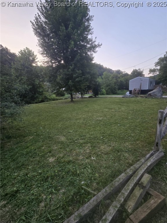 Charleston, West Virginia 25313, United States, 2 Bedrooms Bedrooms, ,1 BathroomBathrooms,Residential,Active,189592