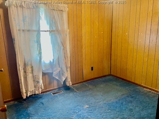 Smithers, West Virginia 25186, United States, 3 Bedrooms Bedrooms, ,1 BathroomBathrooms,Residential,Active,103660