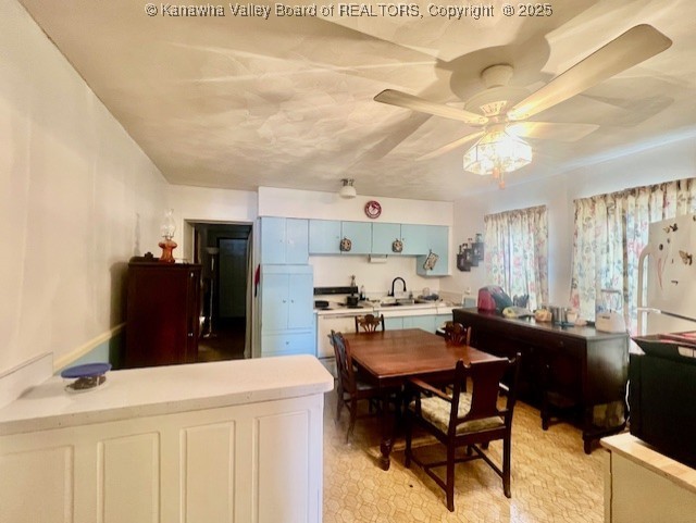 Saint Albans, West Virginia 25177, United States, 3 Bedrooms Bedrooms, ,2 BathroomsBathrooms,Residential,Pending,95120