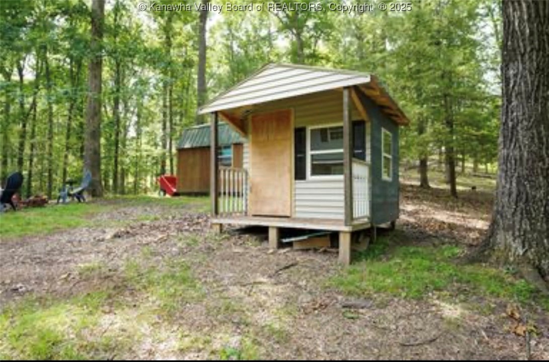 Elkview, West Virginia 25071, United States, 3 Bedrooms Bedrooms, ,2 BathroomsBathrooms,Residential,Active,150798