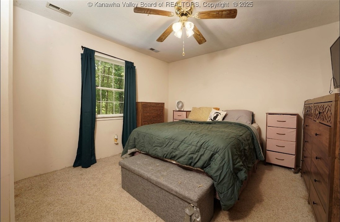 Elkview, West Virginia 25071, United States, 3 Bedrooms Bedrooms, ,2 BathroomsBathrooms,Residential,Active,150798