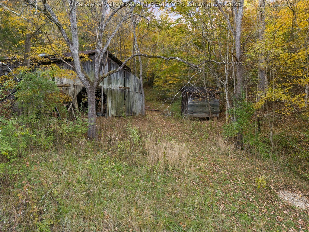 Culloden, West Virginia, 25510, United States, 3 Bedrooms Bedrooms, ,4 BathroomsBathrooms,Residential,Active,1972176