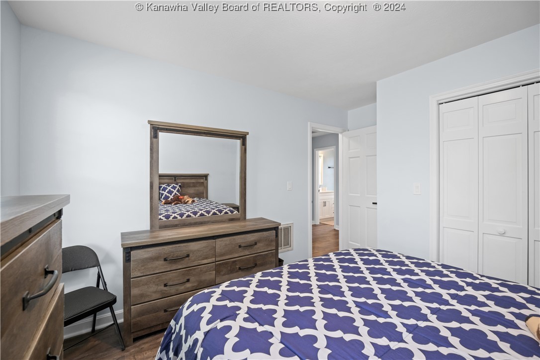 Hurricane, West Virginia 25526, United States, 3 Bedrooms Bedrooms, ,3 BathroomsBathrooms,Residential,Pending,43030