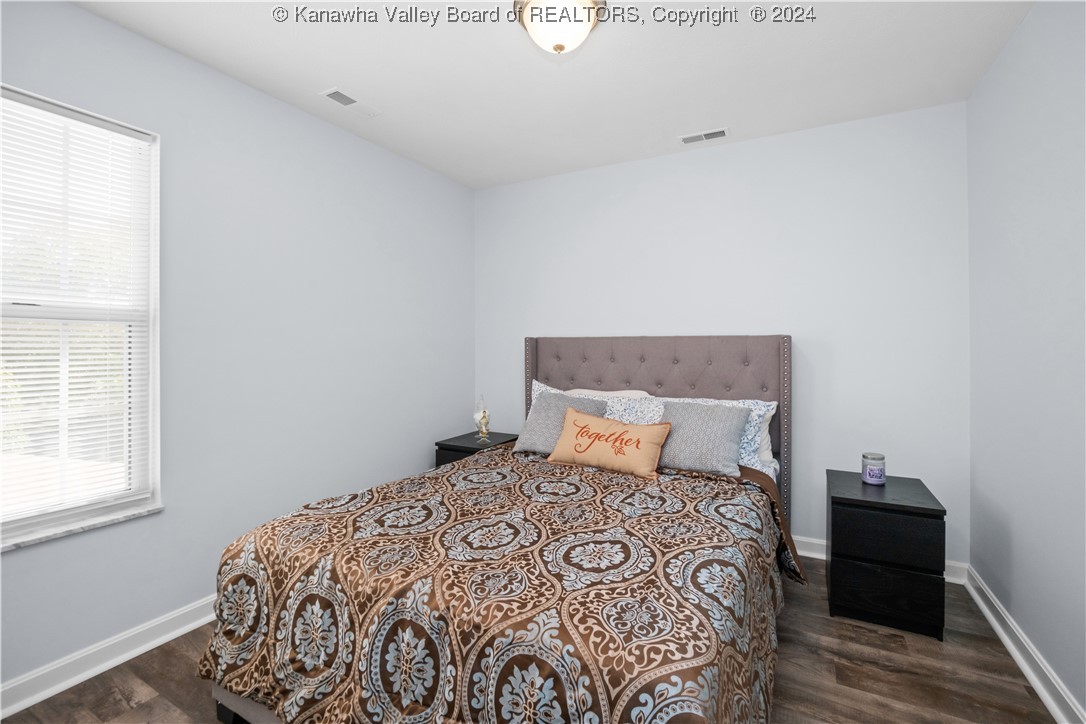 Hurricane, West Virginia 25526, United States, 3 Bedrooms Bedrooms, ,3 BathroomsBathrooms,Residential,Pending,43030