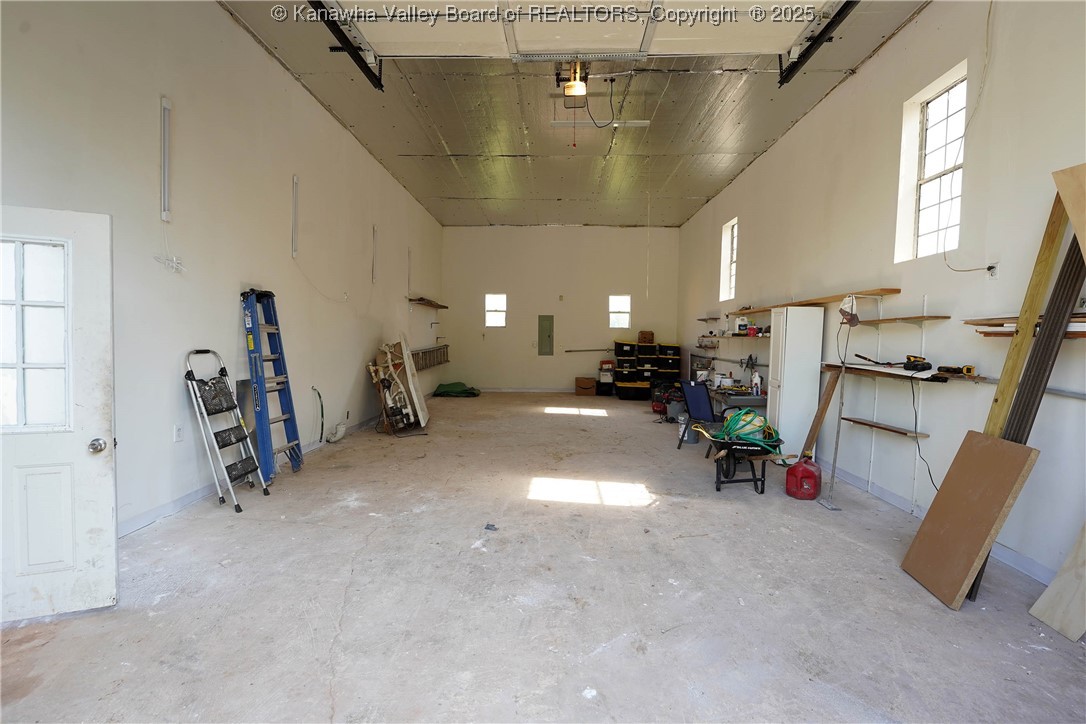 South Charleston, West Virginia 25309, United States, 4 Bedrooms Bedrooms, ,3 BathroomsBathrooms,Residential,Active,193858