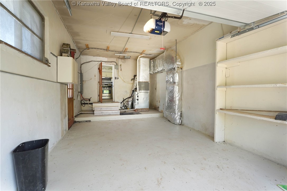 South Charleston, West Virginia 25309, United States, 4 Bedrooms Bedrooms, ,3 BathroomsBathrooms,Residential,Active,193858