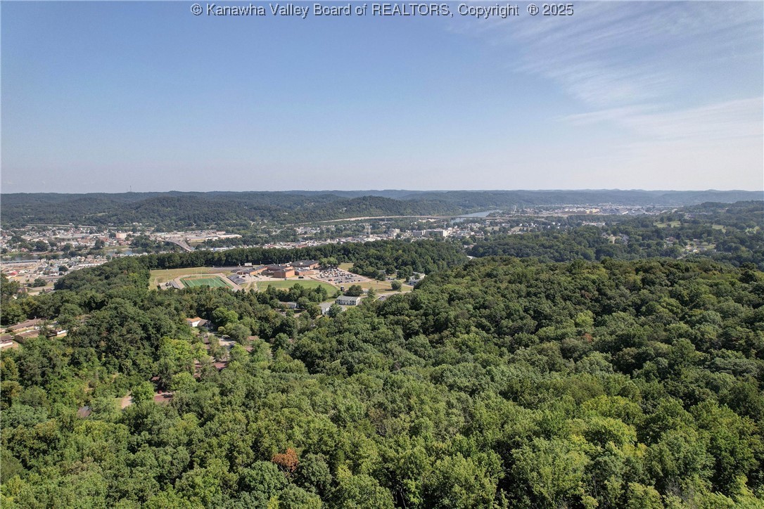 South Charleston, West Virginia 25309, United States, 4 Bedrooms Bedrooms, ,3 BathroomsBathrooms,Residential,Active,193858