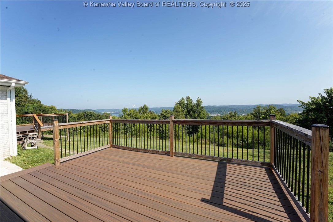 South Charleston, West Virginia 25309, United States, 4 Bedrooms Bedrooms, ,3 BathroomsBathrooms,Residential,Active,193858