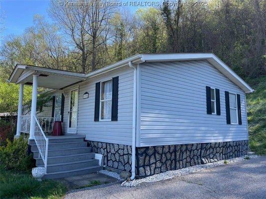 4900 JONQUIL DR 4904, CHARLESTON, WV 25306 - Image 93d5fc90cec5d65b9225acf55d536c20/4251591663