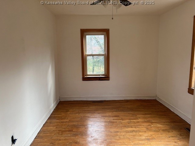 South Charleston, West Virginia 25309, United States, 2 Bedrooms Bedrooms, ,1 BathroomBathrooms,Residential,Active,248164