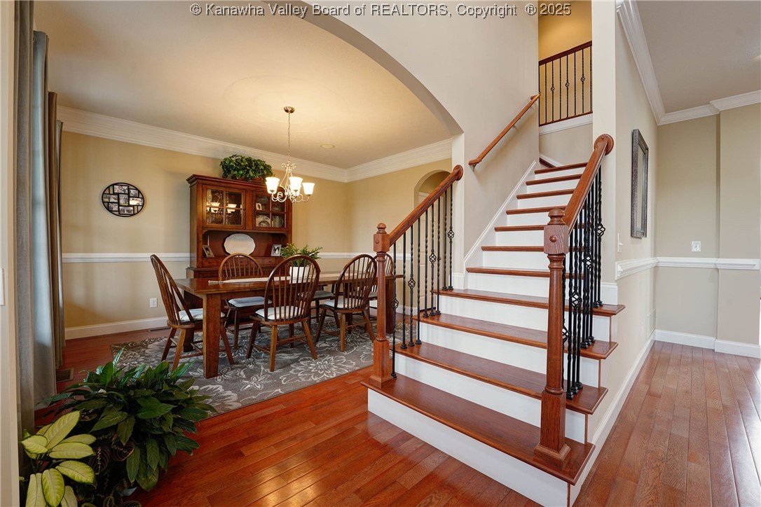 Winfield, West Virginia 25213, United States, 4 Bedrooms Bedrooms, ,5 BathroomsBathrooms,Residential,Pending,9744