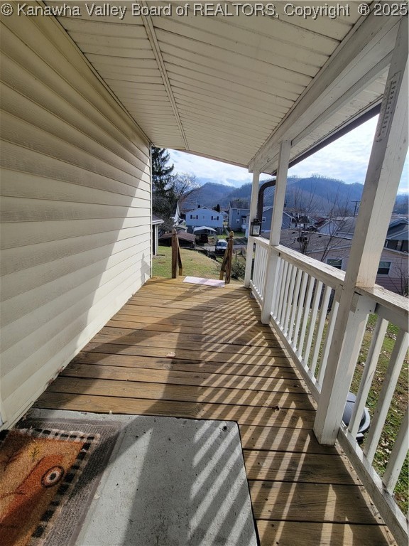 Marmet, West Virginia 25315, United States, 2 Bedrooms Bedrooms, ,1 BathroomBathrooms,Residential,Active,252791