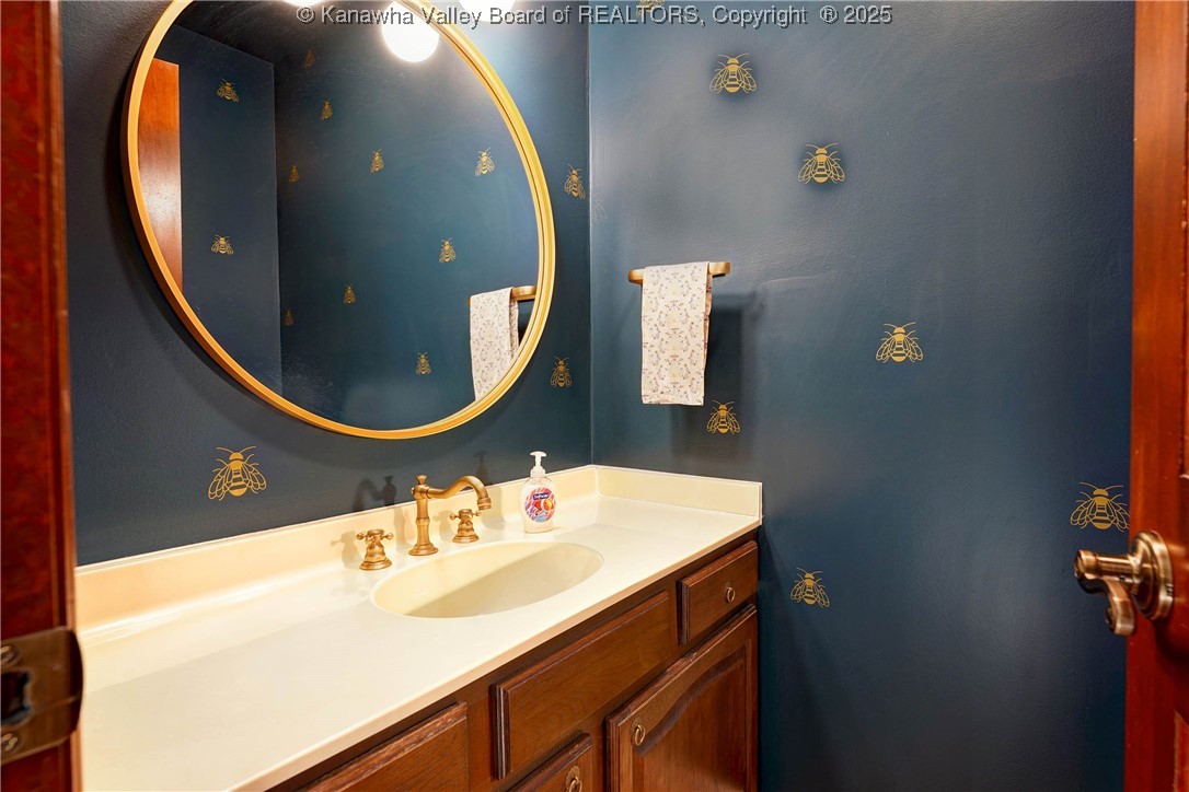 Charleston, West Virginia 25314, United States, 4 Bedrooms Bedrooms, ,3 BathroomsBathrooms,Residential,Active,153119