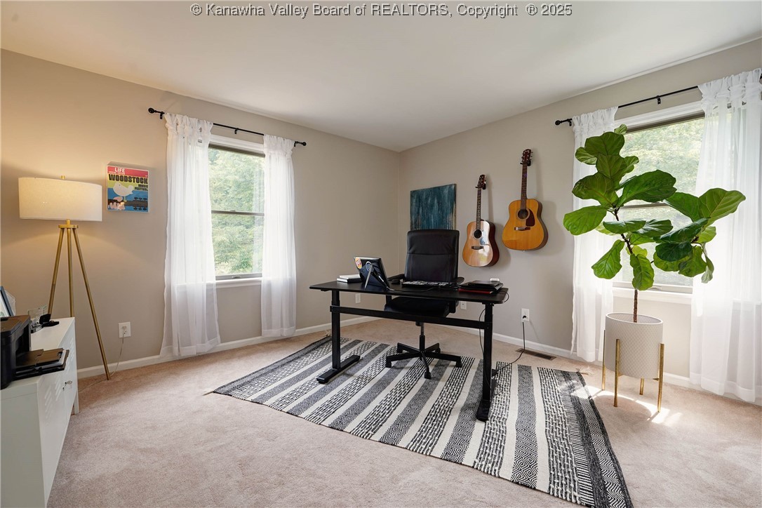 Charleston, West Virginia 25314, United States, 4 Bedrooms Bedrooms, ,3 BathroomsBathrooms,Residential,Active,153119