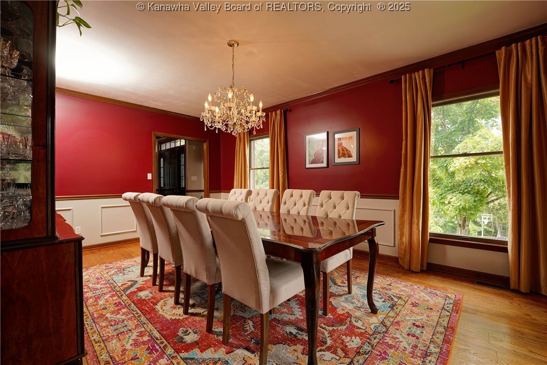 Charleston, West Virginia 25314, United States, 4 Bedrooms Bedrooms, ,3 BathroomsBathrooms,Residential,Active,153119