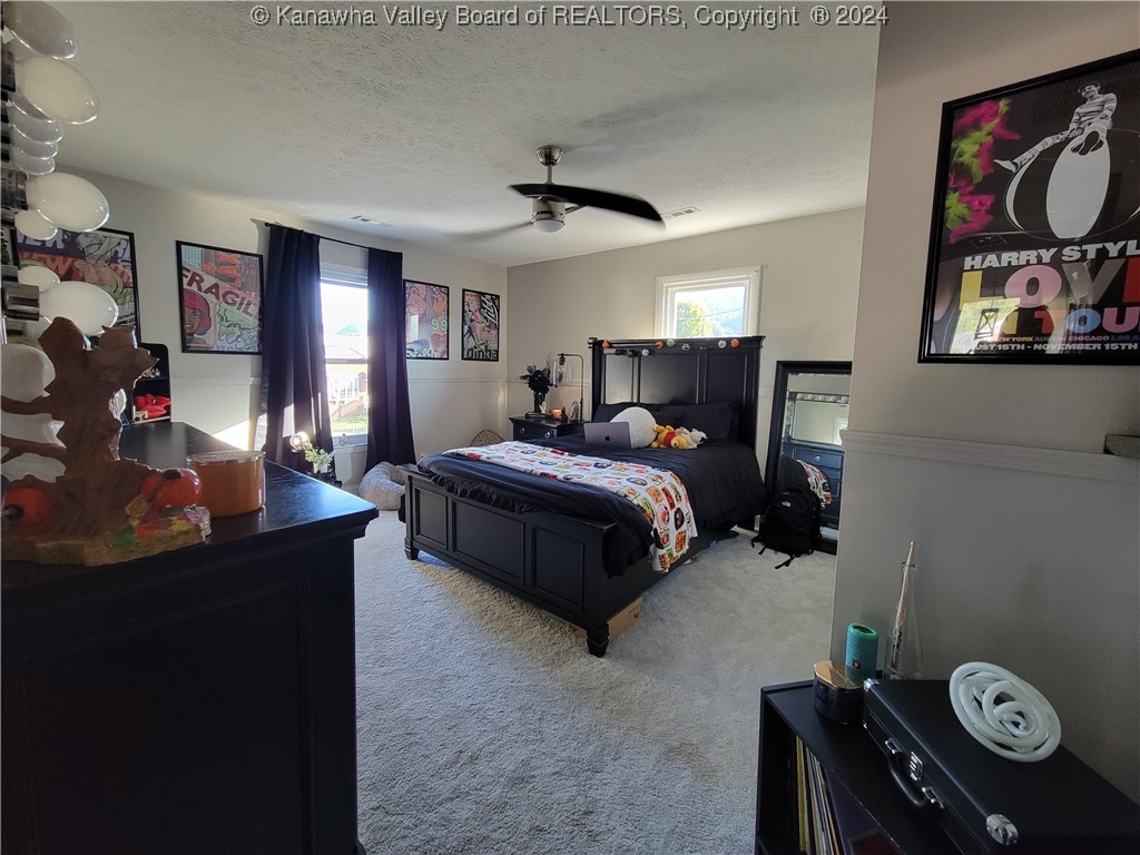 Belle, West Virginia 25015, United States, 4 Bedrooms Bedrooms, ,2 BathroomsBathrooms,Residential,Active,45524