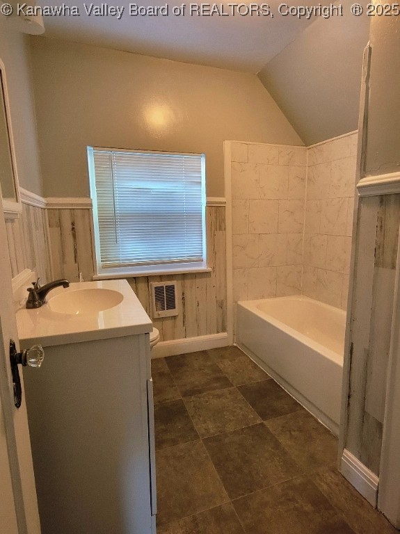 East Bank, West Virginia 25067, United States, 3 Bedrooms Bedrooms, ,2 BathroomsBathrooms,Residential,Pending,203011